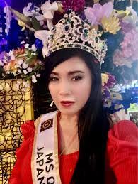 Agnes Tuazon's Instagram, Twitter & Facebook