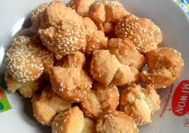 Kalau salah mengolah maka hasilnya tidak akan memuaskan dan bahkan tidak sedap. Resep Kue Bohong Kue Galundeng Sedap Resep Enyak