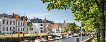 Unique urban moments can be experienced in oldenburg, which boasts a large pedestrian area, a diverse theatre scene, lower saxony's most important inland port as well as gardens and farms adorned with flowers within the city. Bling Partnership Will Meet In Oldenburg Interreg Vb North Sea Region Programme
