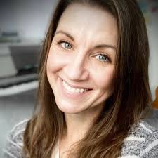 Kamar Johnson (@Kamar2K14_sings)