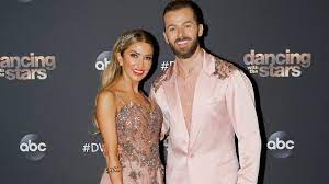 Joining dwts is a dream come true for kaitlyn. Bachelorette Star Kaitlyn Bristowe Says She S Freaking Out Ahead Of Dancing With The Stars Disney Night