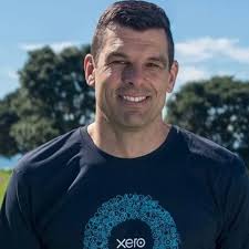 Luke Farr (@thelukefarrshow) • Instagram photos and videos