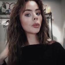 Lottie Horne's Instagram, Twitter & Facebook