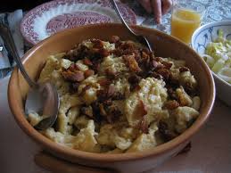 Voici La Recette Des Mehlknepfle De Ma Grand Mere J Adore 300g De Farine3 Oeufsdu Lait 1 Grand Verre 1 Peu D Recettes De Cuisine Alimentation Cuisine