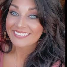 Lacie Hall's Instagram, Twitter & Facebook