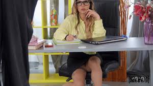 Sexy Office Worker Seduces Handyman Jordi! - FAPCAT