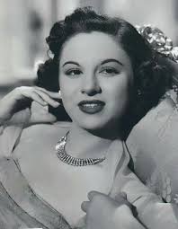 فاتن حمامة Egyptian Beauty Egyptian Actress Arab Beauty