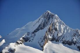 1249, finsteraarhorn, in the topographic survey of switzerland at 1:25,000 from swisstopo. Skitour Finsteraarhorn