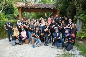 Alypz sdn bhd (formerly known as asia lab (malaysia) sdn bhd) started its business in 7 december 1985. Fpso Ventures White Water Rafting Adventure Corporate Team Building Malaysia Experiential Learning Outdoor Adventure Malaysia