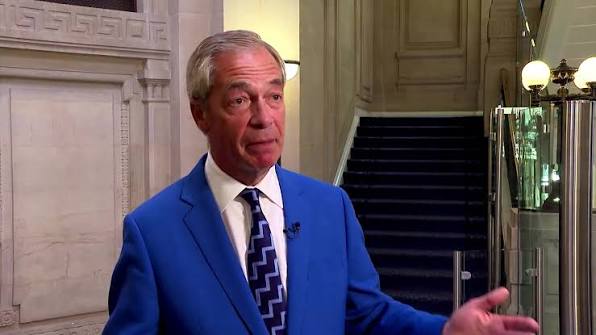 Reform UK party leader Nigel Farage called for a general election after  Prime Minister Keir Starmer said he was quitting https://reut.rs/4exU2Df |  Reuters | Facebook