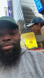 Why was I feeling too good n this lady ask me to move my seat for her  friends after I had been sitting there for 10 plus min. this was my  response n zed was recording People really be trying It with ...