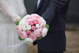 Maybe you would like to learn more about one of these? 7 Different Types Of Wedding Bouqets How To Choose Inspirationfeed