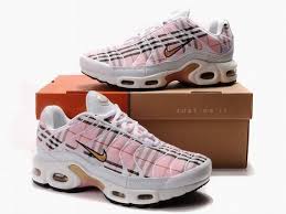 Women Nike Air Max Tn Requin White Pink 366698 001 Nike Air Max Tn Nike Shoes Online Nike