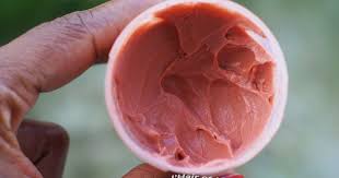 Petite Recette D Une Creme Au Beurre De Karite Et A L Argile Rose Douce Hydratante Et Nourrissan Argile Rose Beurre De Karite Visage Cosmetiques Faits Maison