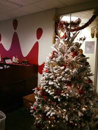 Maybe you would like to learn more about one of these? 25 Christmas Theme Office Decoration Ideas You Just Have To Check Out Now Collagecab