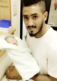 فواز القرني يتصدي لفرصة سالم الدوسري الخطيرة في مباراة الهلال والاتحاد. ÙÙˆØ§Ø² Ø§Ù„Ù‚Ø±Ù†ÙŠ