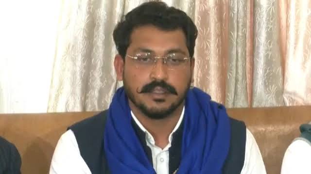 यूपी चुनाव: चंद्रशेखर आज़ाद बोले- ज़रूरत पड़ी तो गोरखपुर से चुनाव लड़ूंगा - BBC News हिंदी