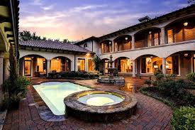 The courtyards are my favorite! 34 Amazing Ideas Hacienda Home Design Each Design Is Just One Of A Kind And Features A Numbered Hacienda Style Homes Mediterranean Homes Spanish Style Homes