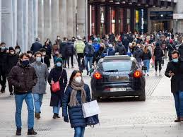 Il base al decreto del 9 alcune regioni come la lombardia, il lazio e la campania stanno studiando misure di chiusura. Lombardia Zona Arancione Oggi E Domani Che Cosa Si Puo Fare 10 E 11 Gennaio Corriere It