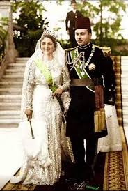 الملك فاروق الأول و الملكة فريدة و صورة من حفل الزفاف الملكي ١٩٣٨م Egypt History Royal Egyptian History