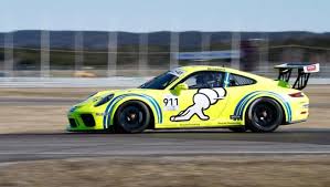 jacques villeneuve to race in porsche carrera cup scandinavia porsche carrera racing porsche pinterest
