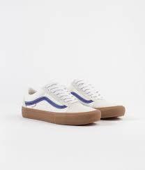 In today's video i'm going to be showing you how to simple lace your vans old skool styles 6 holes. Ø§Ù„ØªÙŠÙ„Ø© Ù…Ø±ØªÙƒØ¨ Ø§Ù„Ø¬Ø±ÙŠÙ…Ø© Ù…Ø«ÙŠØ± Ù„Ù„Ø¥Ø¹Ø¬Ø§Ø¨ Vans Old Skool Light Tan Alterazioni Org