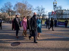 The political spotlight is shining on joe biden. Wgrxmqzudrc9fm