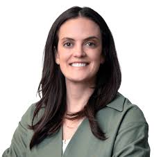 Emily Kane's Instagram, Twitter & Facebook