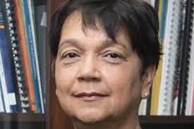 Denise Zinn's Instagram, Twitter & Facebook