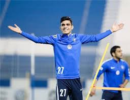 انفرد الدولي المغربي أشرف بن شرقي نجم فريق الزمالك بصدارة ترتيب هدافي الدوري المصري الممتاز هذا الموسم، بعد تسجيله للهدف الثاني في شباك ا لمصري البورسعيدي ، خلال اللقاء الذي أقيم باستاد الاسكندرية، ضمن مواجهات الجولة الـ 24 من البطولة. Ø¨Ø§Ù„ÙÙŠØ¯ÙŠÙˆ Ø£Ø´Ø±Ù Ø¨Ù† Ø´Ø±Ù‚ÙŠ ÙŠØ³Ø¬Ù„ Ù‡Ø¯Ù Ø§Ù„Ø²Ù…Ø§Ù„Ùƒ Ø§Ù„Ø£ÙˆÙ„ Ø£Ù…Ø§Ù… Ø¯ÙŠÙƒØ§Ø¯Ø§Ù‡Ø§ Ø§Ù„ØµÙˆÙ…Ø§Ù„ÙŠ Ù…Ù† Ø±ÙƒÙ„Ø© Ø¬Ø²Ø§Ø¡ Ø¨Ø·ÙˆÙ„Ø§Øª