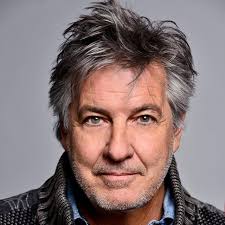 Stephen Schubert's Instagram, Twitter & Facebook