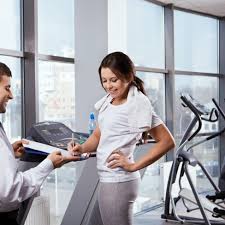 Luis wandert ins europäische ausland aus und kündigt seinen handyvertrag. Fitnessstudio Kundigen Wegen Umzug Ihre Rechte
