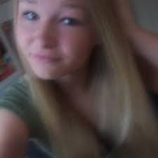 Erika Stanton (@uhohitserika)