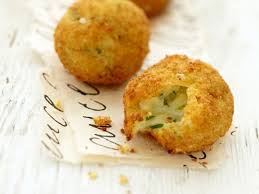Croquettes De Pomme De Terre A La Mozzarella Recettes Recette Croquette Pomme De Terre Recette Recettes De Cuisine
