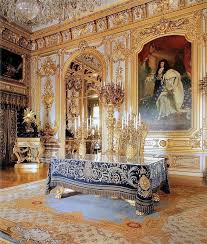 Gilded Room In Versailles With Portrait Of Louis Xiv Versailles Chateau Versailles Palace Of Versailles