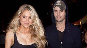 Kournikova's first grand slam title came in 1999 at the a. Anna Kournikova Und Enrique Iglesias Zeigen Ihre Zwillinge Stern De