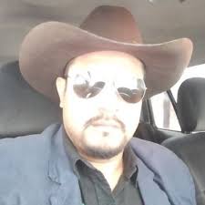 Eduard Andrés Botello (@EduardB_Ingel)