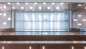 Vor den toren münchens, inmitten der facettenreichen natur. Hvb Filiale Kardinal Faulhaber Strasse Munchen