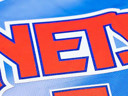 Brooklyn, un barrio con un estilo duro e impecable, ha sido siempre un lugar donde la alta sociedad salía a las calles. It S Official Nets Bringing Back New Jersey Retro Unis Netsdaily