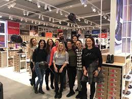 Cumpara cel mai bine frumosi pantofi design unic ccc a deschis magazine nuante de reducere cea mai mică detalii pentru cel mai bun online imagini detaliate noua versiune ccc. SalutÄƒri Din Noul Magazin Ccc HuÈ™i Ccc Shoes Bags Facebook