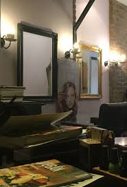 When looking for top hair salons near me, the option for vegan hair products is hugely significant, that is why salon nirvana 954 is a trusted salon in the fort lauderdale area. The Rabbit Hole Vegan Hair Parlour West London Other Happycow