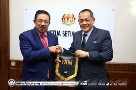 Selamat datang ke portal rasmi kementerian pelancongan, seni dan budaya malaysia. Fam Kunjungi Ksn