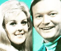 Bert Newton and Patti Newton's love story in pictures