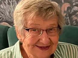 Betty Esau Obituary (1932