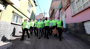 Öğrenciler evlerinden getirdikleri atıklar karşılığında çeşitli hediyelerle ödüllendiriliyor. Sahinbey Belediyesi Nin Odullu Temizlik Kampanyasi Basladi Gundem Gaziantep