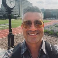 500+ "Saul Leon" profiles