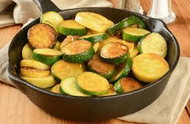 If you cook the zucchini before your dog eats the seeds with zucchini, then there'll be no problems at all. Can Dogs Eat Zucchini Why Zucchini Should Be Served To Dogs Dog Carion