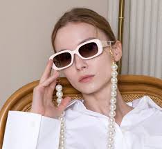 ☆LESSERAFIM サクラ☆【LAURENCE PAUL】☆SANT.A☆サングラス☆