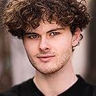 Single, Out" Out (Episodio TV 2022)