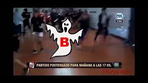 Fantasma y fantasía, curiosamente, poseen la misma raíz. Fantasma De La B Asusta A Donofrio Youtube